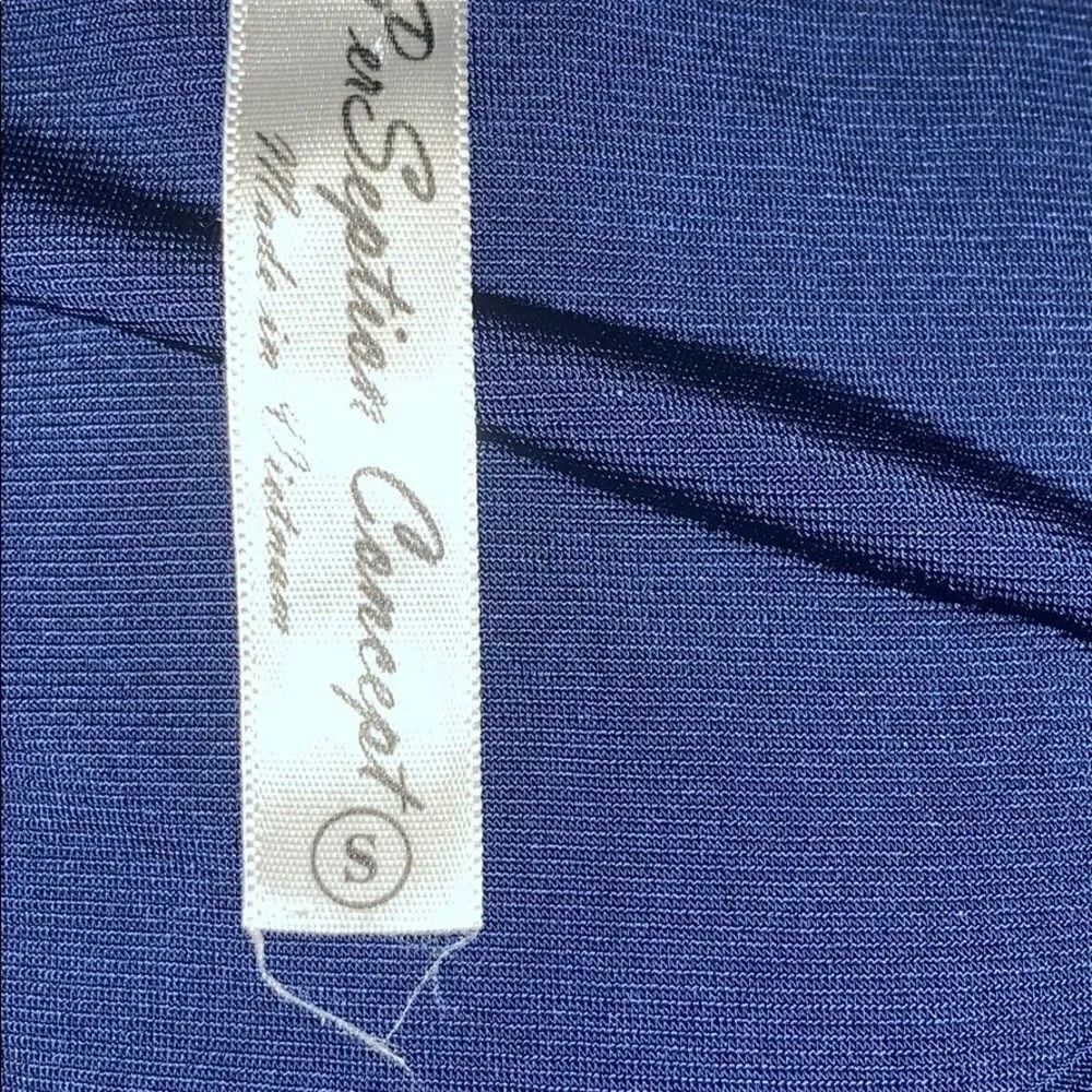 🛍️Perception Concept size Small top - Picture 2 of 8
